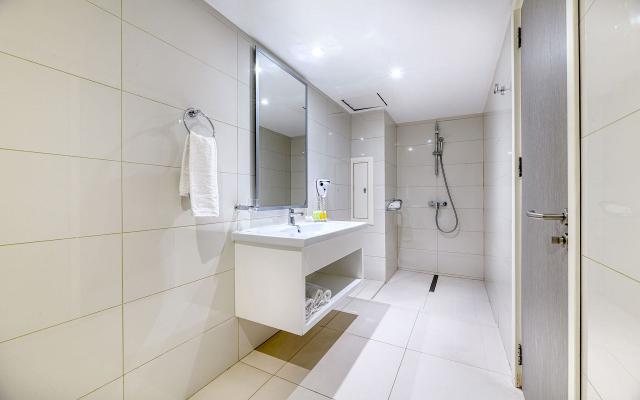 Twin Room Inland View