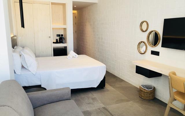 Standard Suite