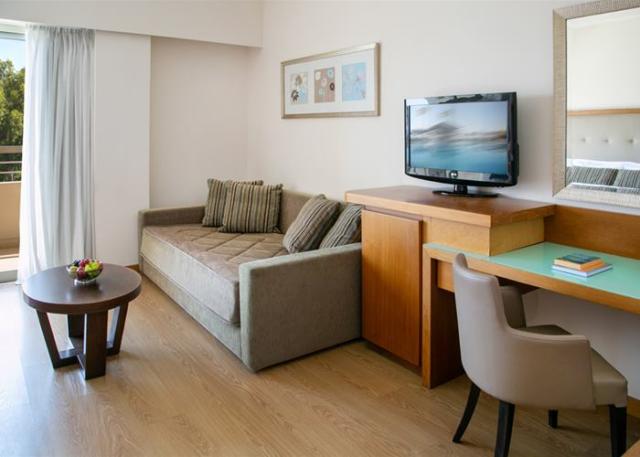 Deluxe Twin Room Inland View