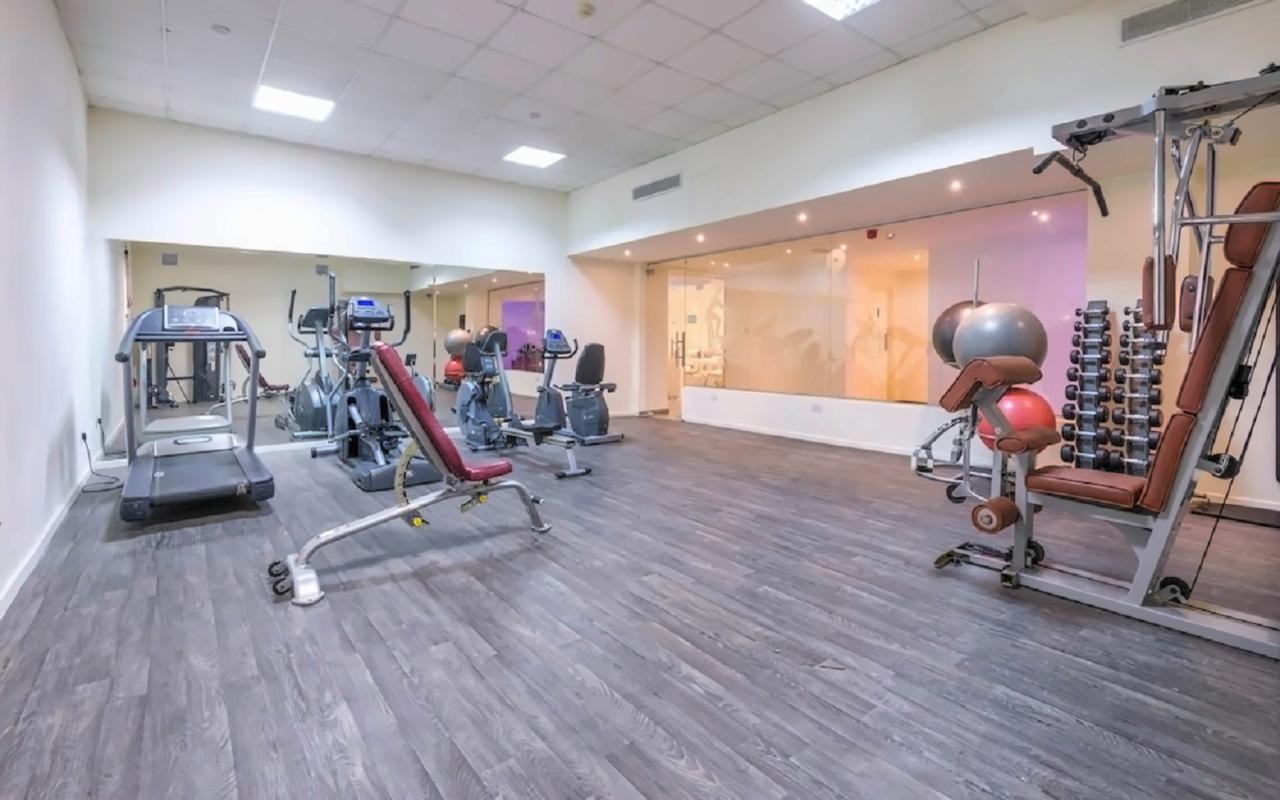 MelpoAntia Luxury Apartments and Suite