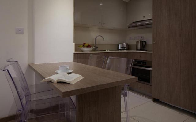 One Bedroom Suite LV with balcony