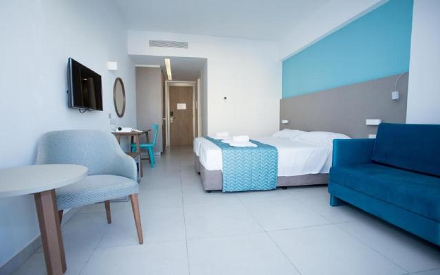 Twin Room Sea View