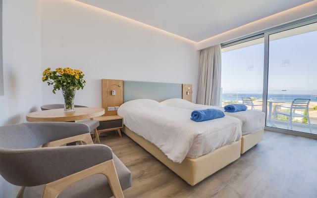 Twin Room Sea View