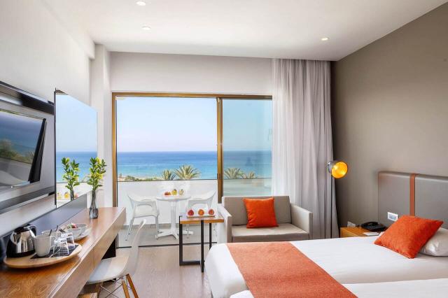 Superior Twin Room Sea View