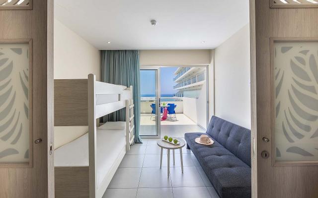 Family Room Sea View