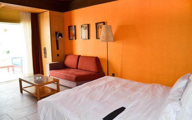 Deluxe Sea View Room