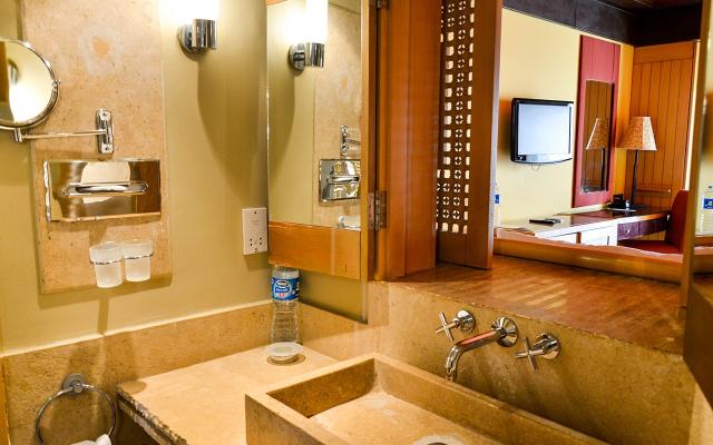 Deluxe Sea View Room