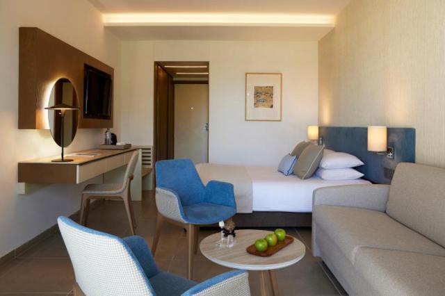 Family Room Inland View