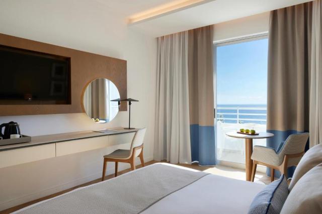 Deluxe Twin Room Sea View