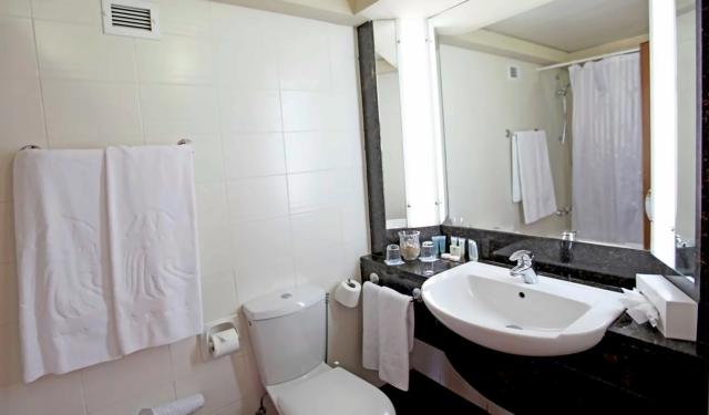 Twin Room Inland View