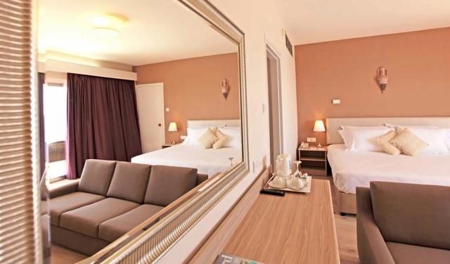 Executive Suite Sea View