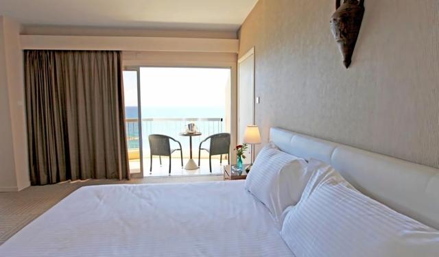 Executive Suite Sea View