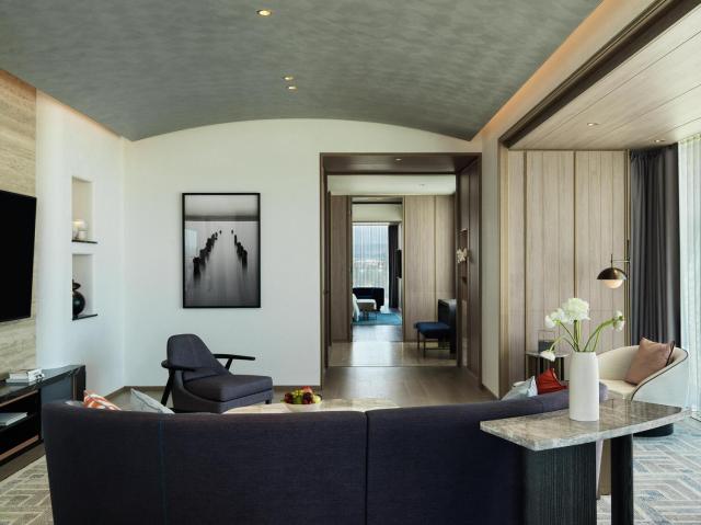 Sky Suite