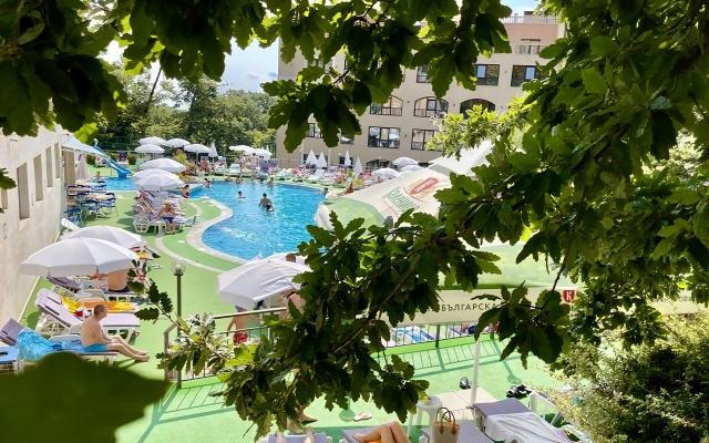 Holiday Park
