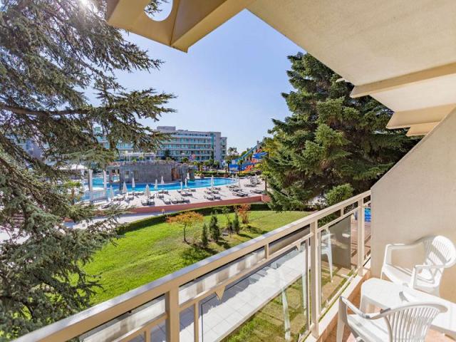 Dbl Pool View