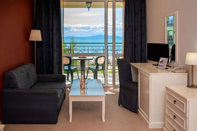 Dbl Sea View
