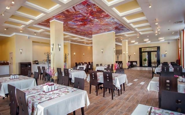 Rome Palace Deluxe