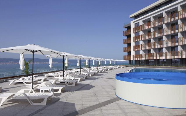 Paradiso Aparthotel