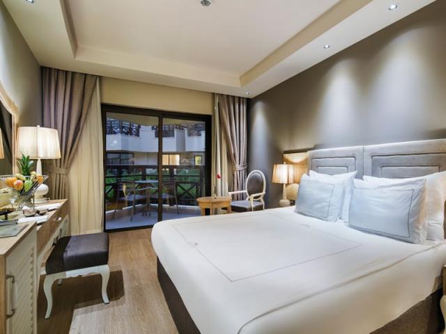 Camelia Garden View Room