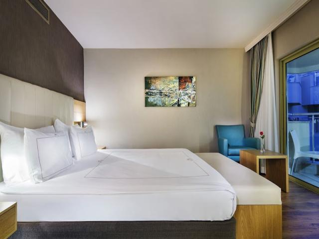 Camelia Family Superior Room