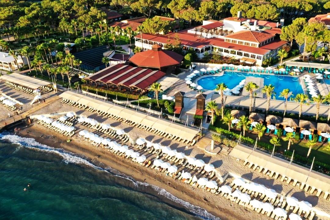 Crystal Flora Beach Resort