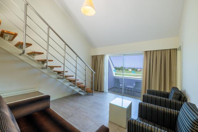 Dublex Family Room Side Sea View