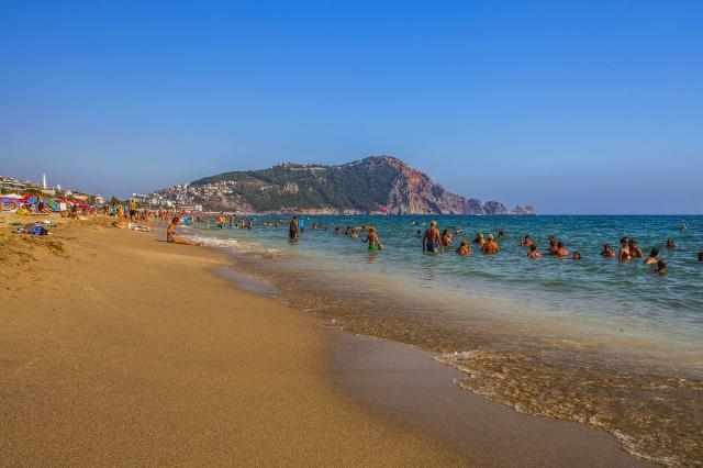 Kleopatra Beach
