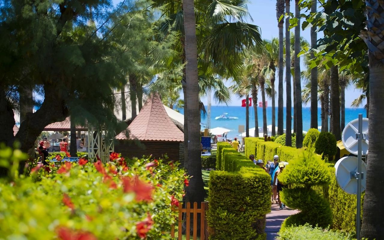 Miramare Queen Hotel