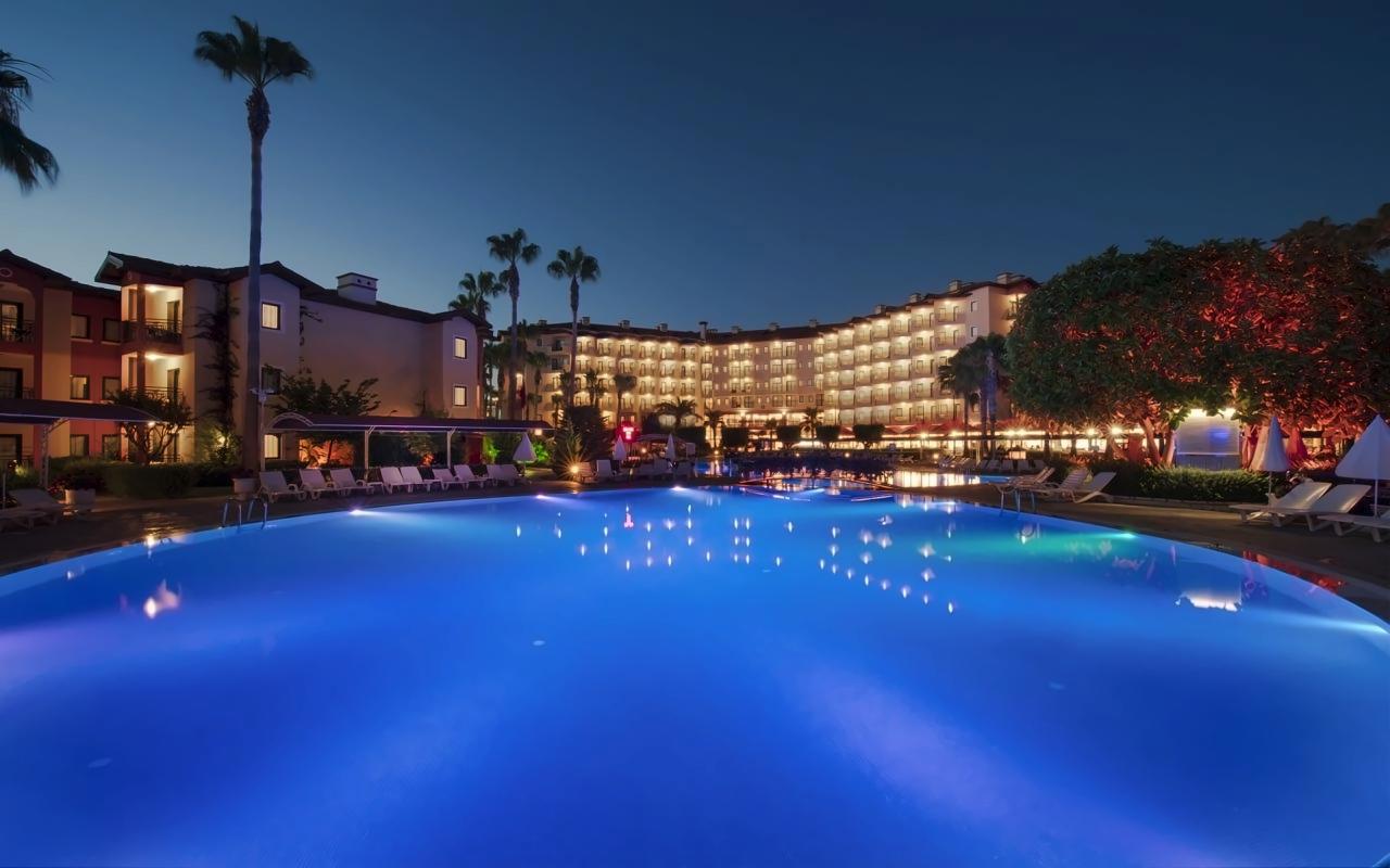 Miramare Queen Hotel