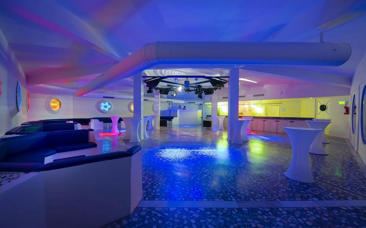 Miramare Queen Hotel