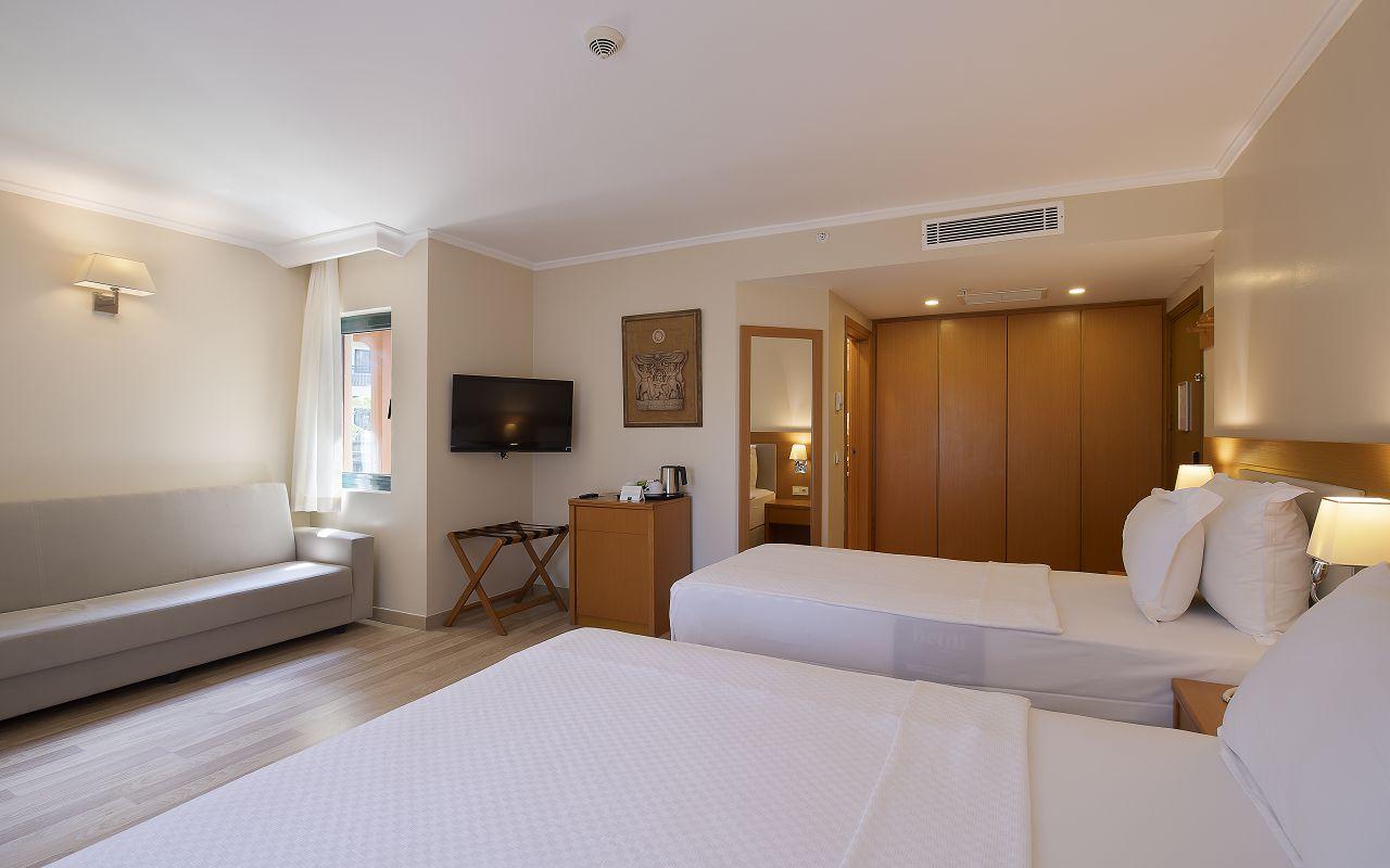 Standard Family Room