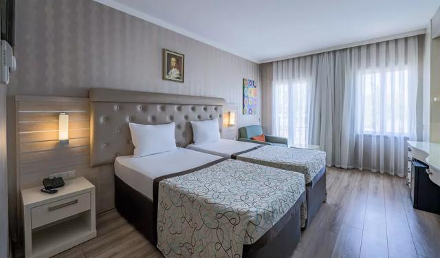 Standard Room Roh Twin Bed