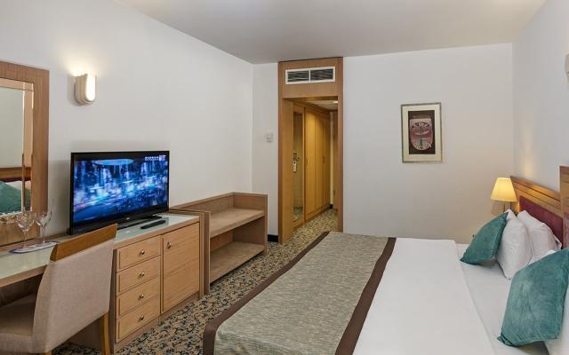 Standard Room Land View