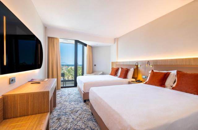 Standard Room 2dbl Bed Sea View