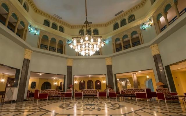 Regency Hotel & Spa