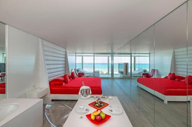 Design Room Direct Sea View