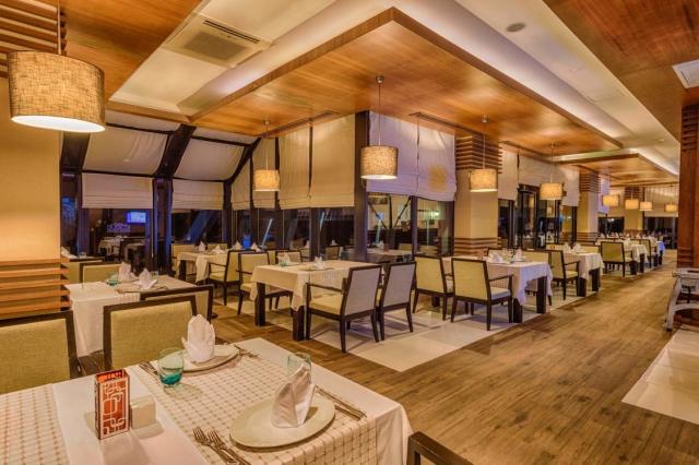 Susesi Luxury Resort