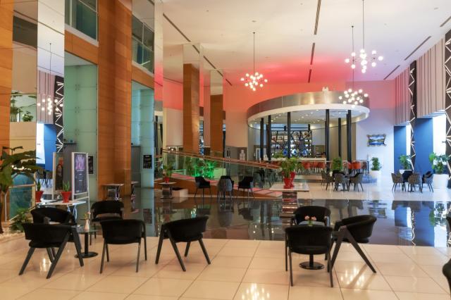 Crystal Centro