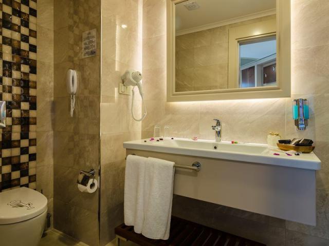 Standard Room Side Sea View