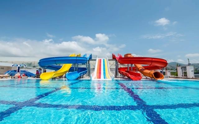 The Lumos Deluxe Resort Hotel & Spa