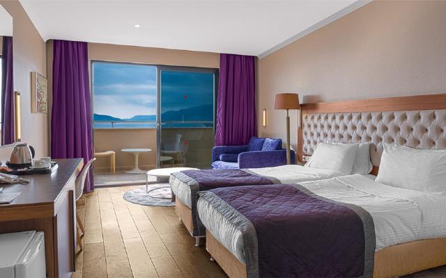 Standard Room Side Sea View