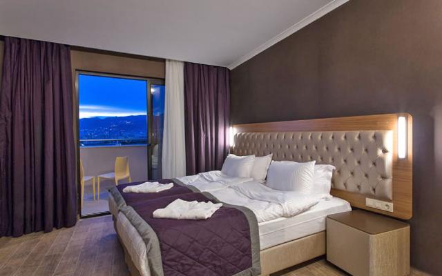 Standard Room Side Sea View