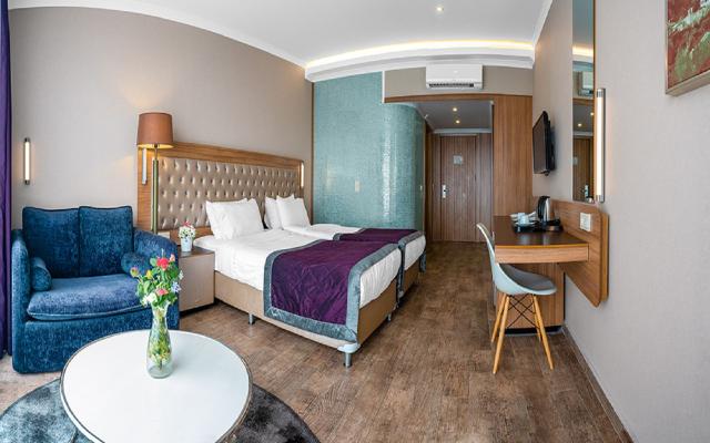 Economy Room
