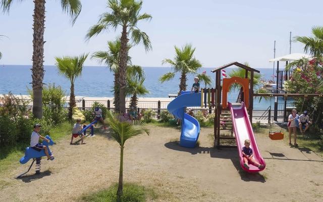 MG Club Akman Beach