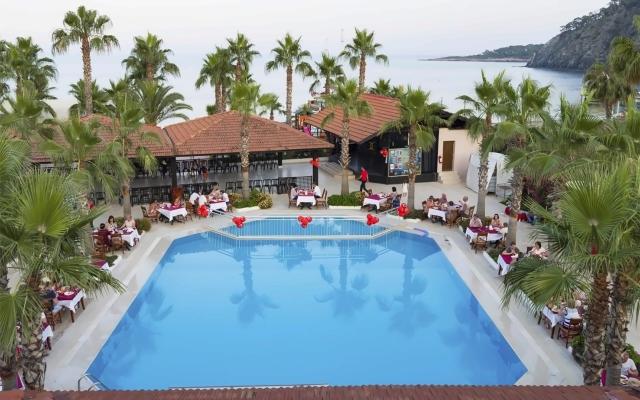 MG Club Akman Beach