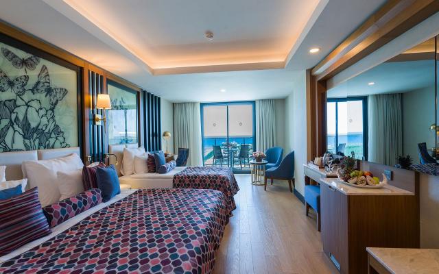 Standard Room Side Sea View