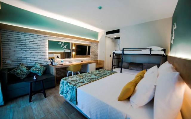 Family Room With Bunkbed