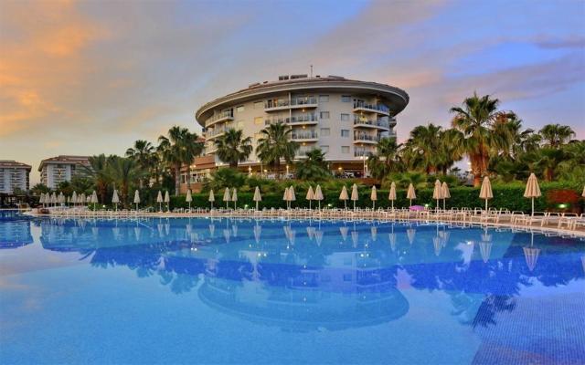 Seaden Sea World Resort