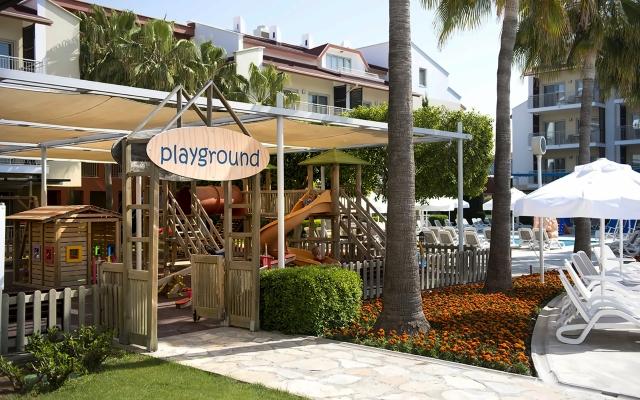 Barut B Suites