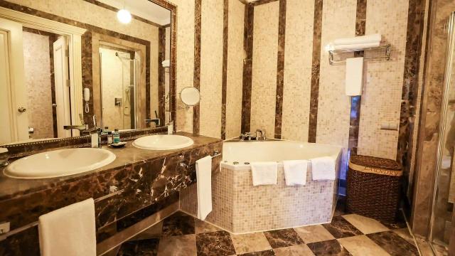 Villa Deluxe